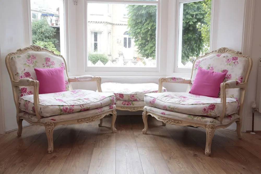 The Pink Door Seaside Holiday Home