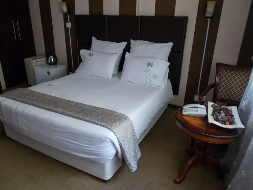 Serenity Lodge Limited