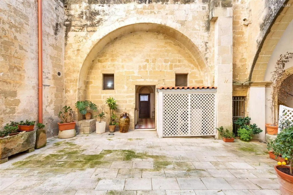 in Vernole with 1 Bedrooms And 1 Bathrooms