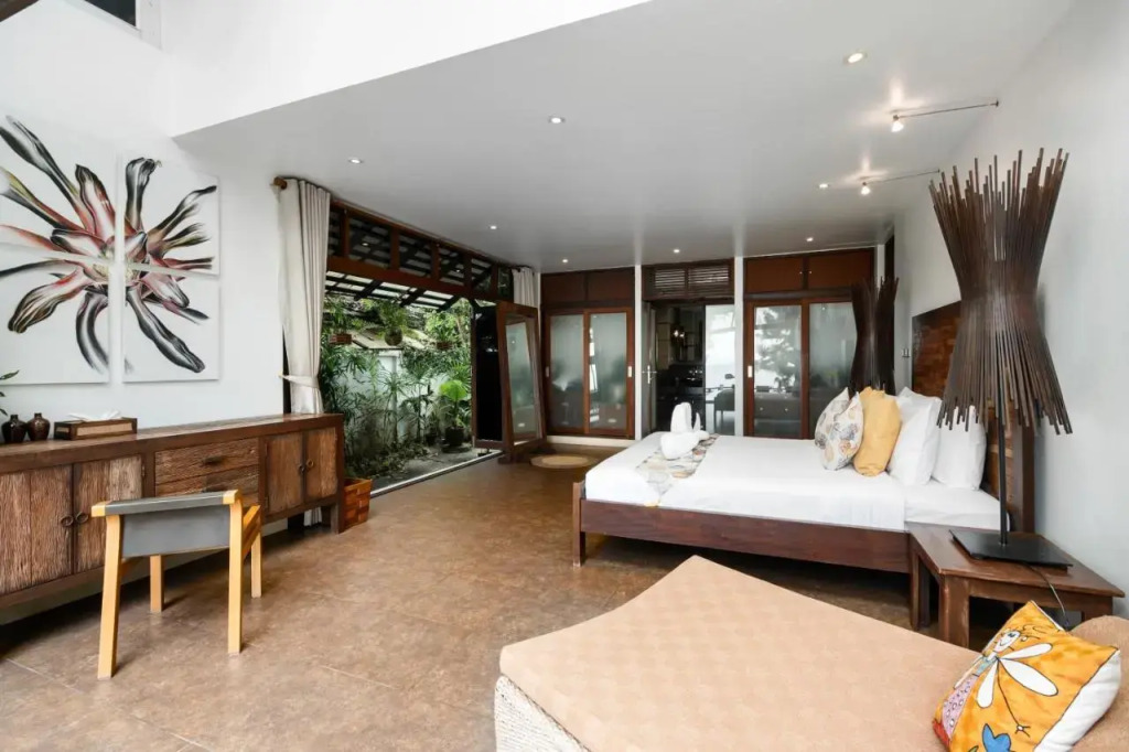 The Emerald Residence