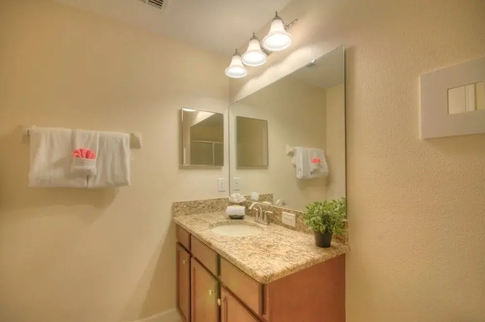 Champions Gate 1435 - Six Bedroom Pool Home