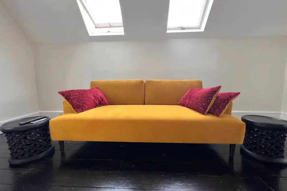 Stylish 1 Bedroom Top Floor Apartment in Highgate