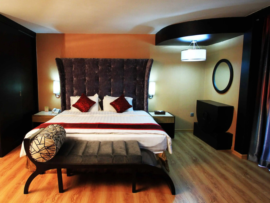 Crown Vista Hotel