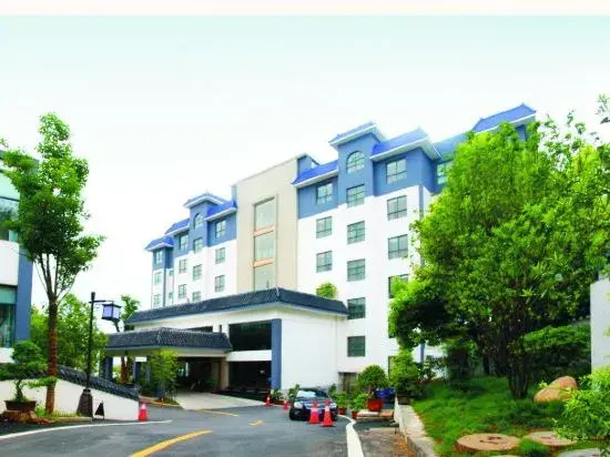 Xiangyang Rongting Guest House
