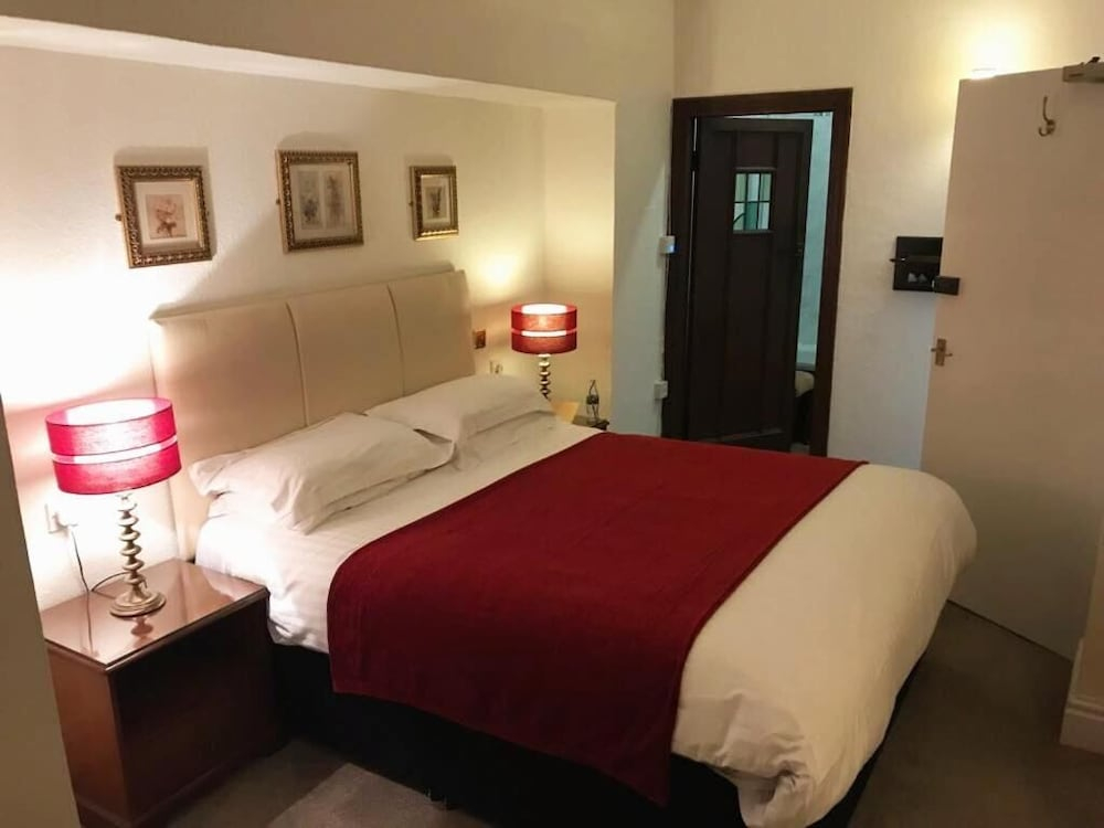 The Lion Hotel