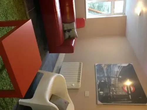 Oscar's Hostel