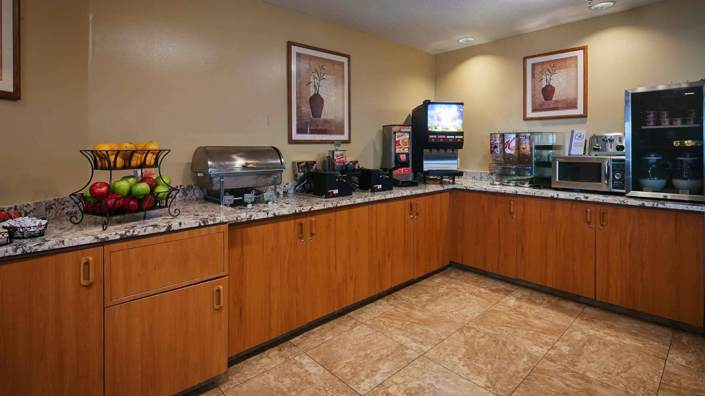 Best Western Rama Inn