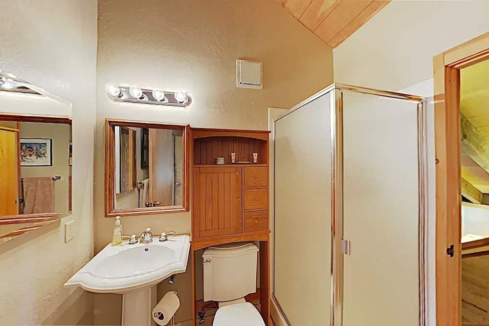 New Listing! Stylish At Northstar Resor 3 Bedroom Condo