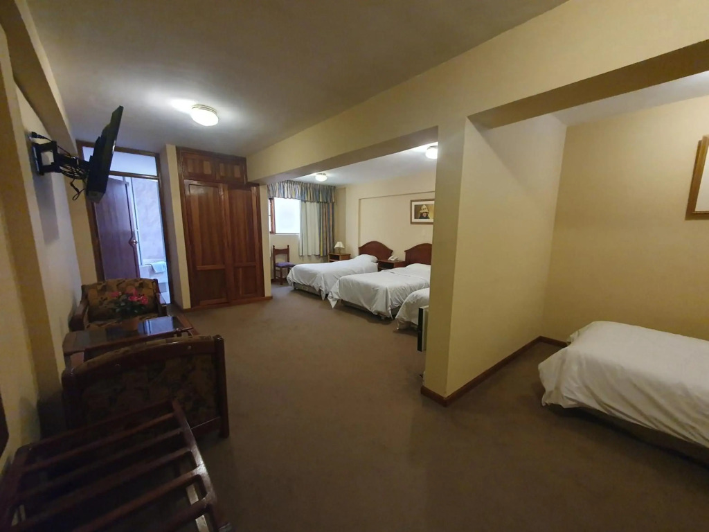 Qelqatani Hotel