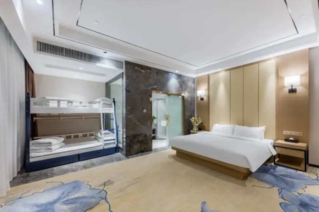 Vienna International Hotel Xiamen University