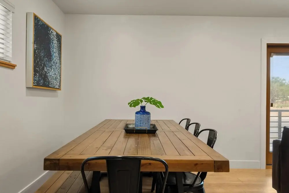 Modern Mesa