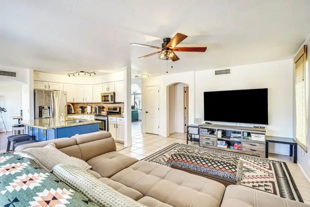Outdoor Oasis! Family-friendly North Phoenix Home