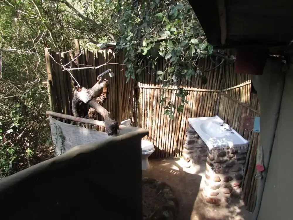 3 bed Bush-tent Under 3 Trees, for Couple Plus Chaperone Free Lionhyena Sounds