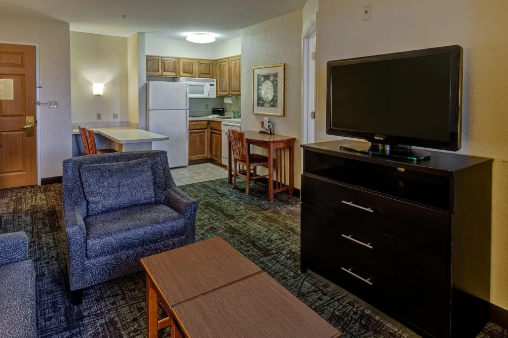 Staybridge Suites Denver - Cherry Creek by IHG