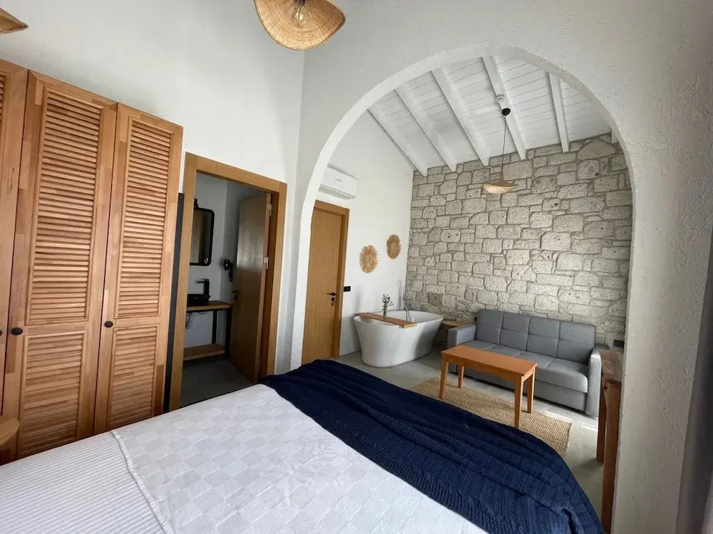 Rhea Alaçatı Boutique Hotel