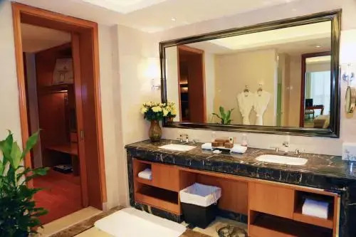 Huaguoshan Hotel