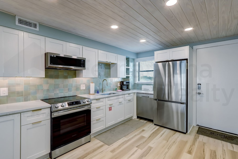 442 Amelia By The Sea