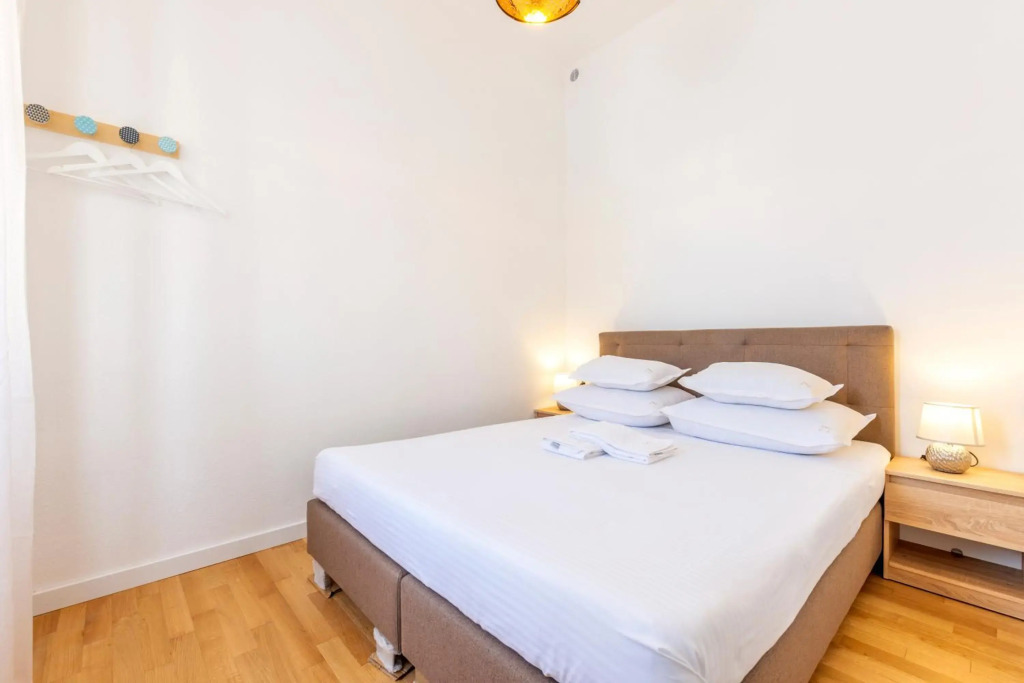 I love Split Apartments