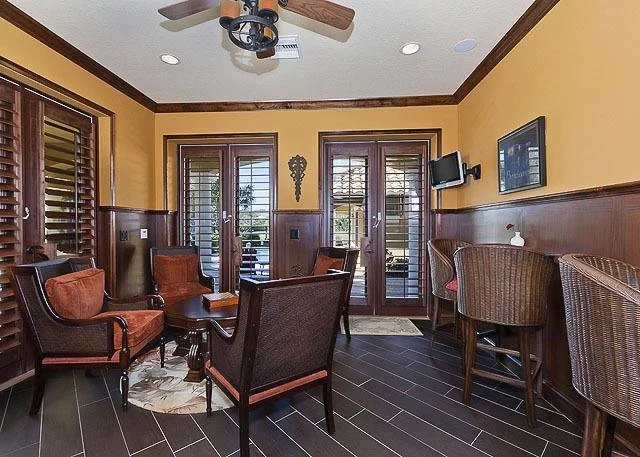 Tuscany By the Sea 5 Br home by RedAwning