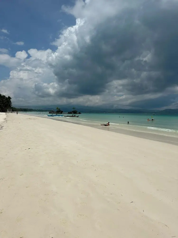 Boracay Sea View Hotel