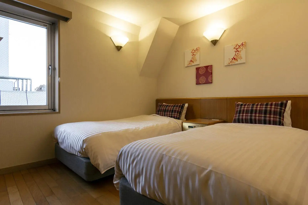 Hotel Toms
