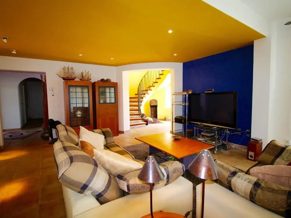 9001 - Villa Peni