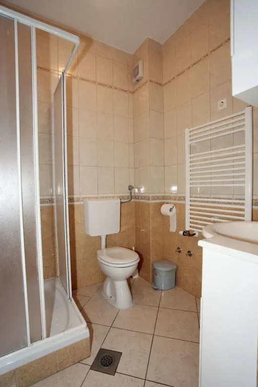 Apartments Jelkica