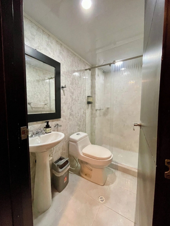 Hotel Embajada 44