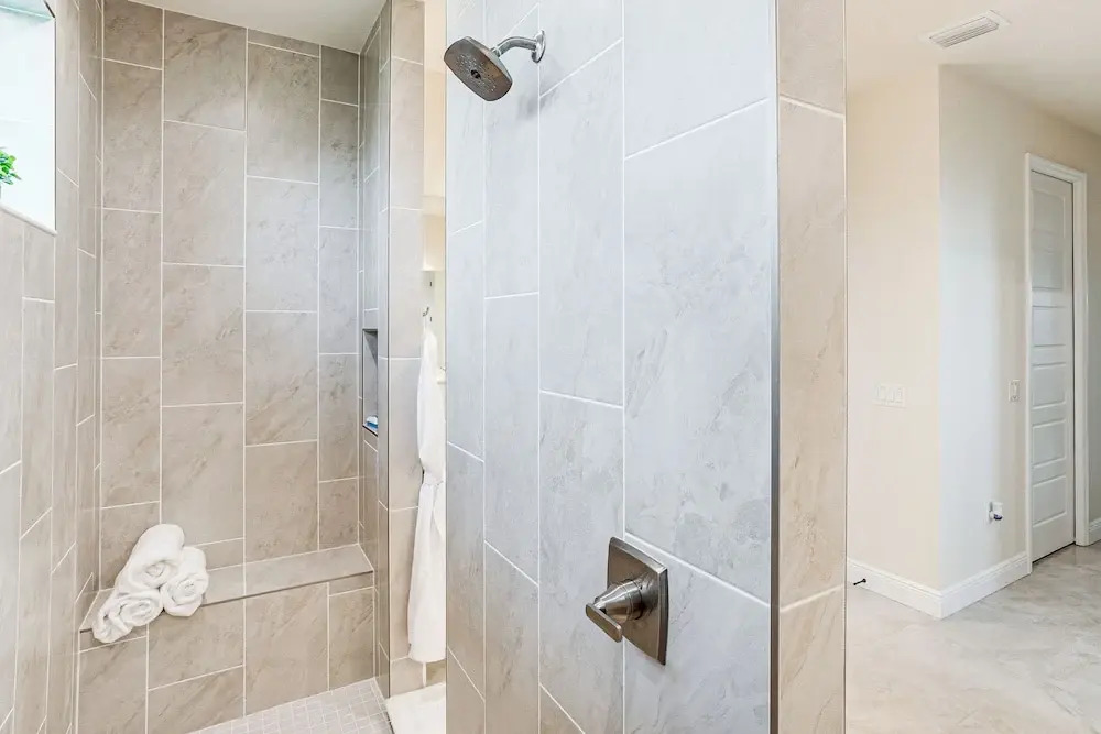 10 Mi to Beaches: Modern Retreat in Port Charlotte