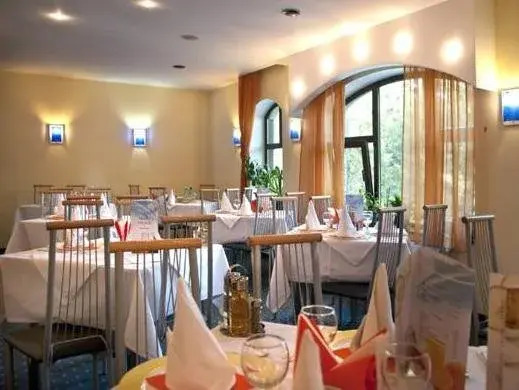 Hotel Marami
