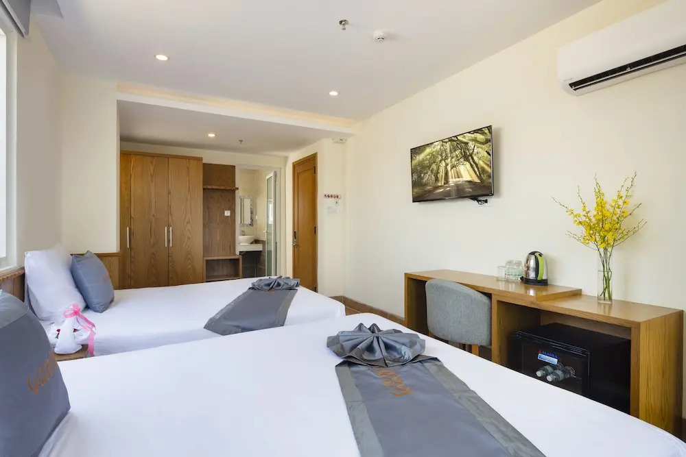 Glory Nha Trang Hotel