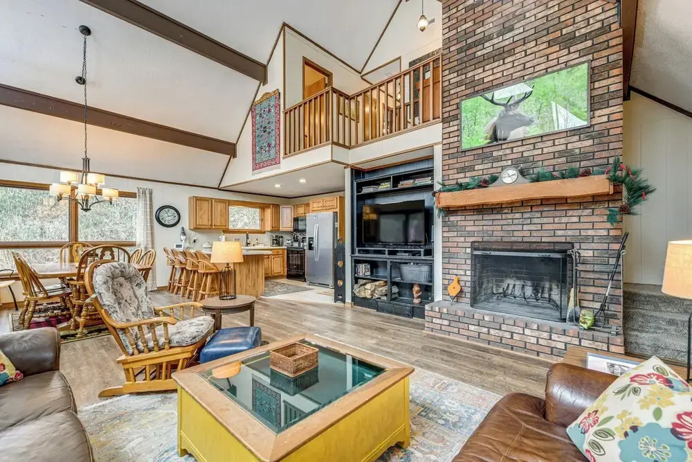 Family Friendly! Mtn Getaway in Maggie Valley