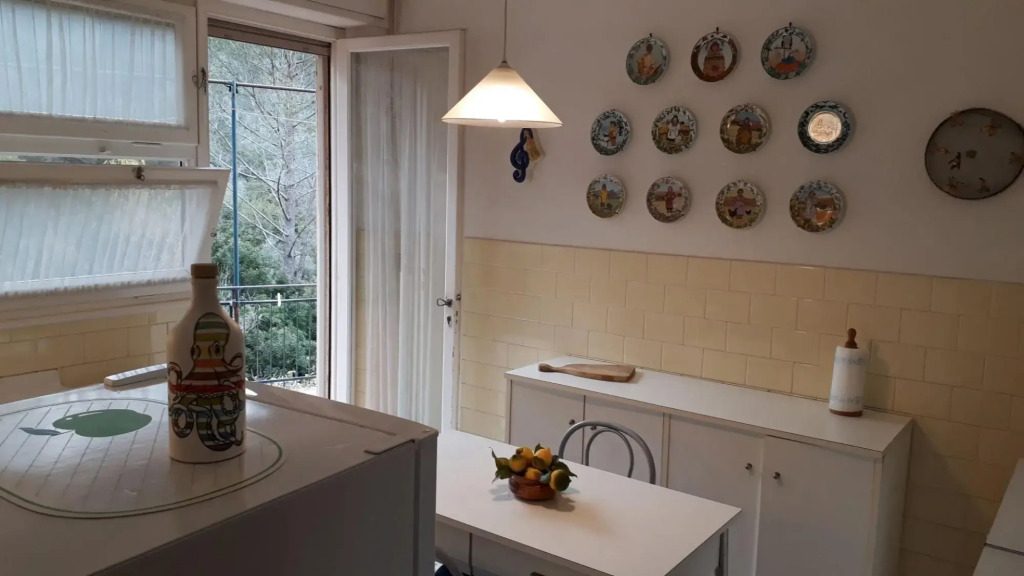 Apartment with a splendid view of the sea-Pianone