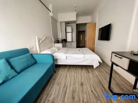 YunLing Business Hotel