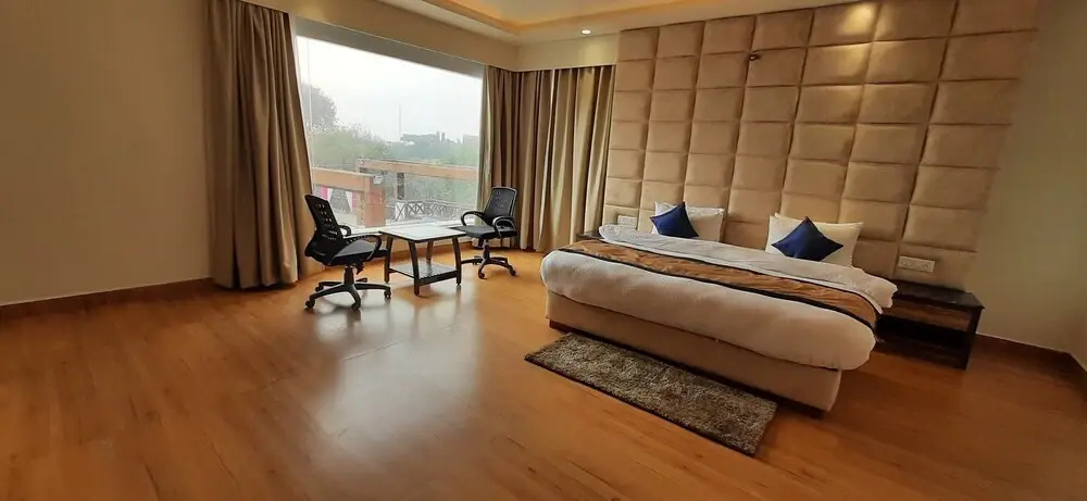 Sparsh Hotel & Resort