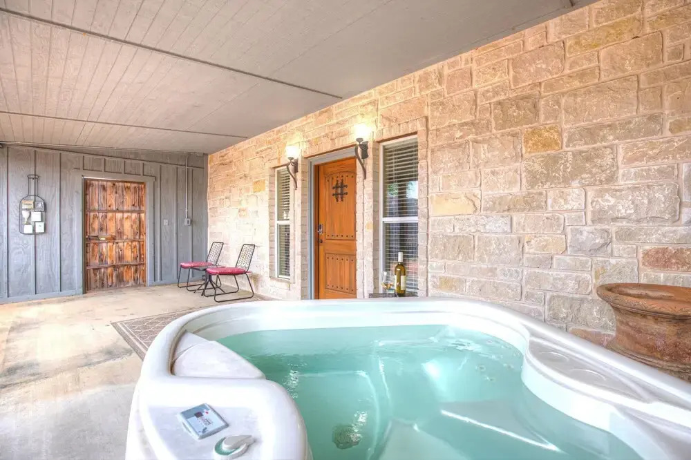 Private Luxury Retreat With Hot Tub 10mins To Fred!