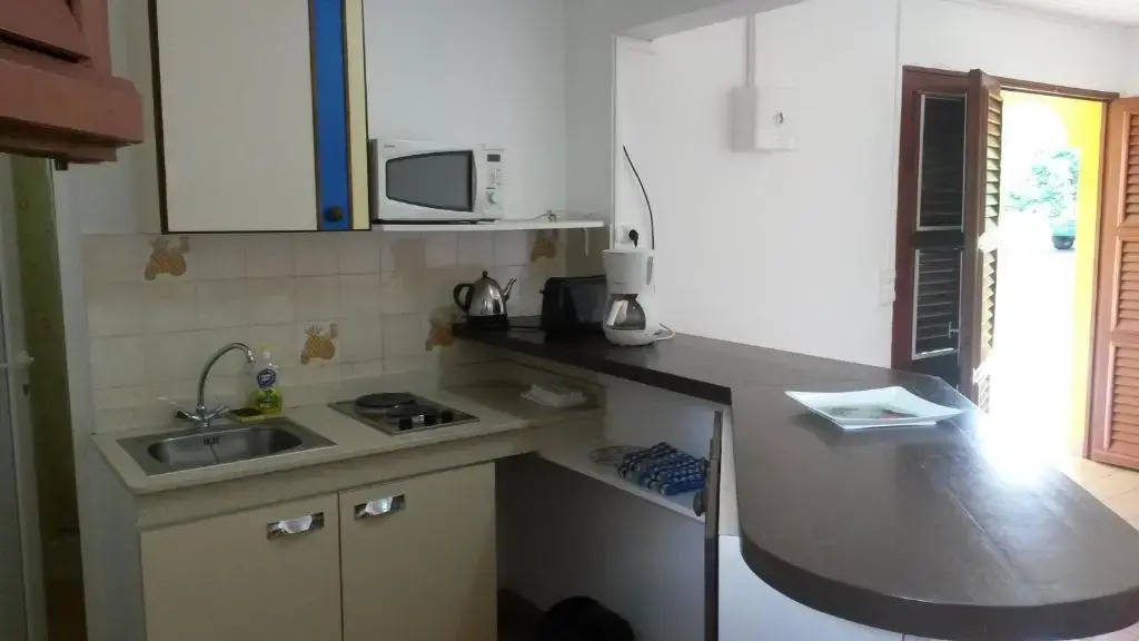Residence Cap Evasion