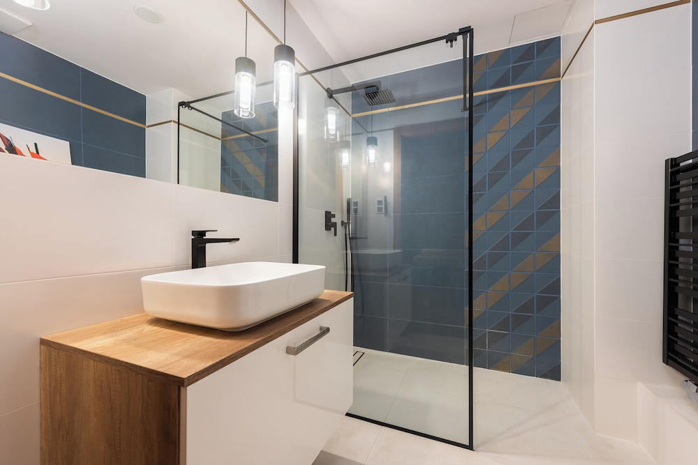 Flatbook - City Center Apartments Deo Plaza Studio