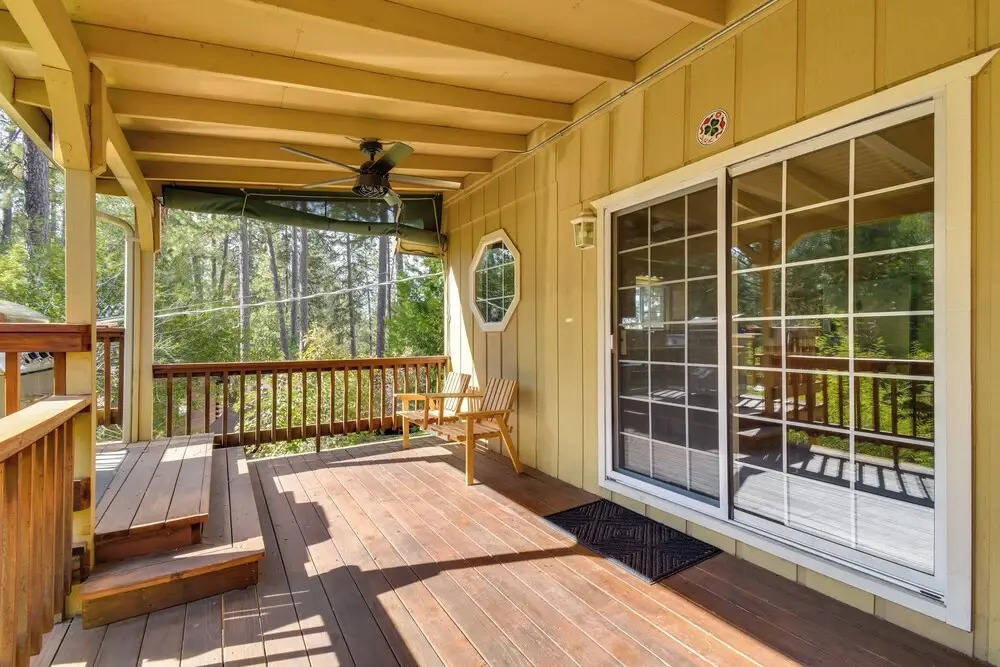 Play Golf & Unwind! Pine Mountain Lake Family Home