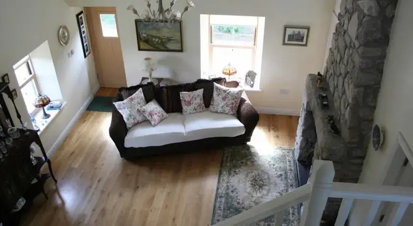 Waterstone Cottage