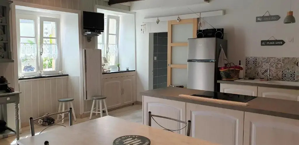 Maison typique de pêcheur, rénovée avec wifi à PERROS-GUIREC - Réf 867