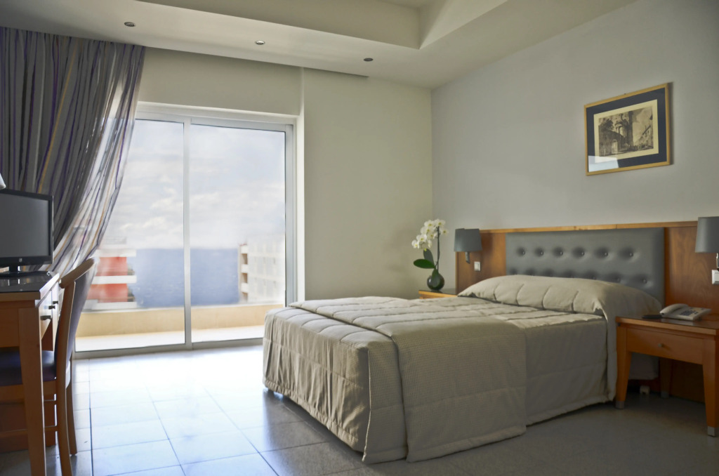 Athena Hotel