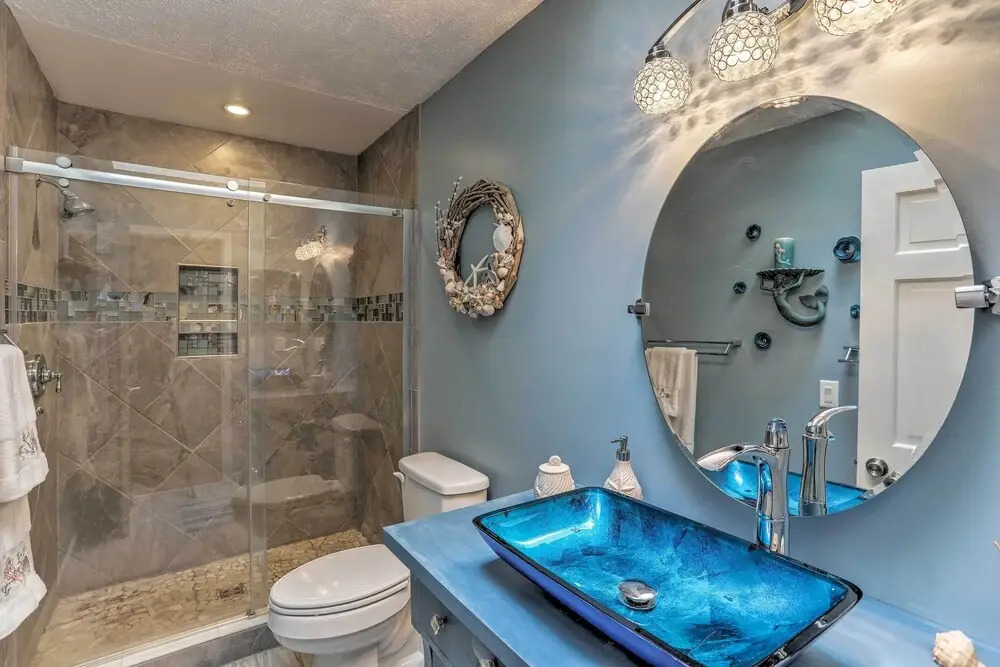 Walk to Ocean: North Myrtle Beach Townhome!
