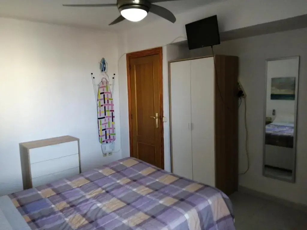 4 habitaciones frente mercadona VT-41369-V