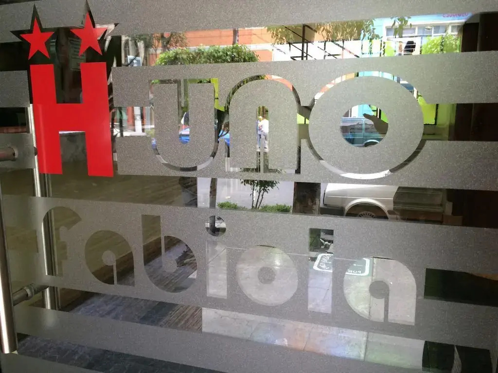 Hotel H