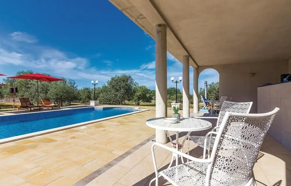 Awesome Apartment in Vodnjan With 2 Bedrooms and Outdoor Swimming Pool