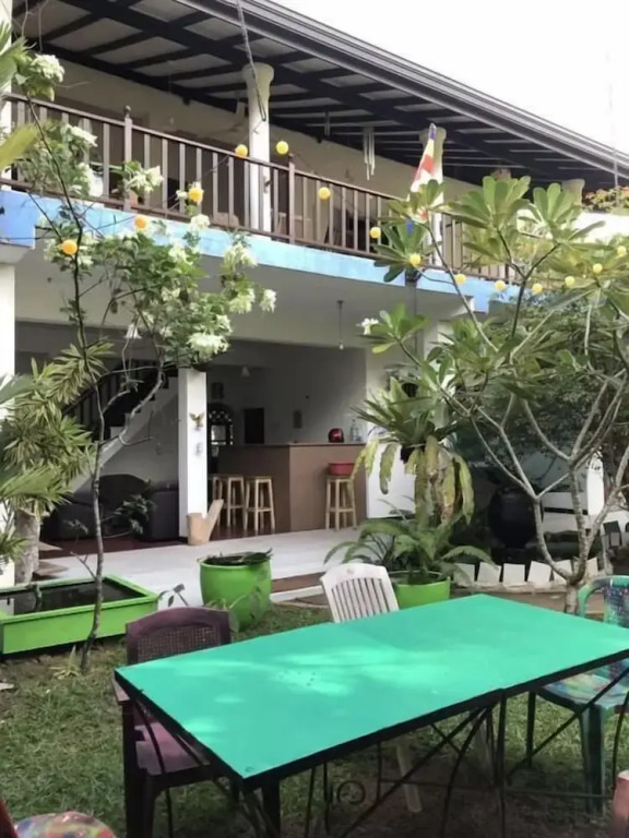 Unawatuna Hostel Honey Packers