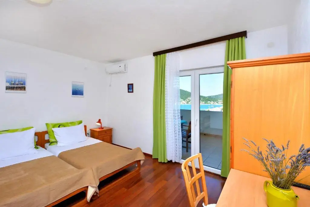 Apartments Franjić