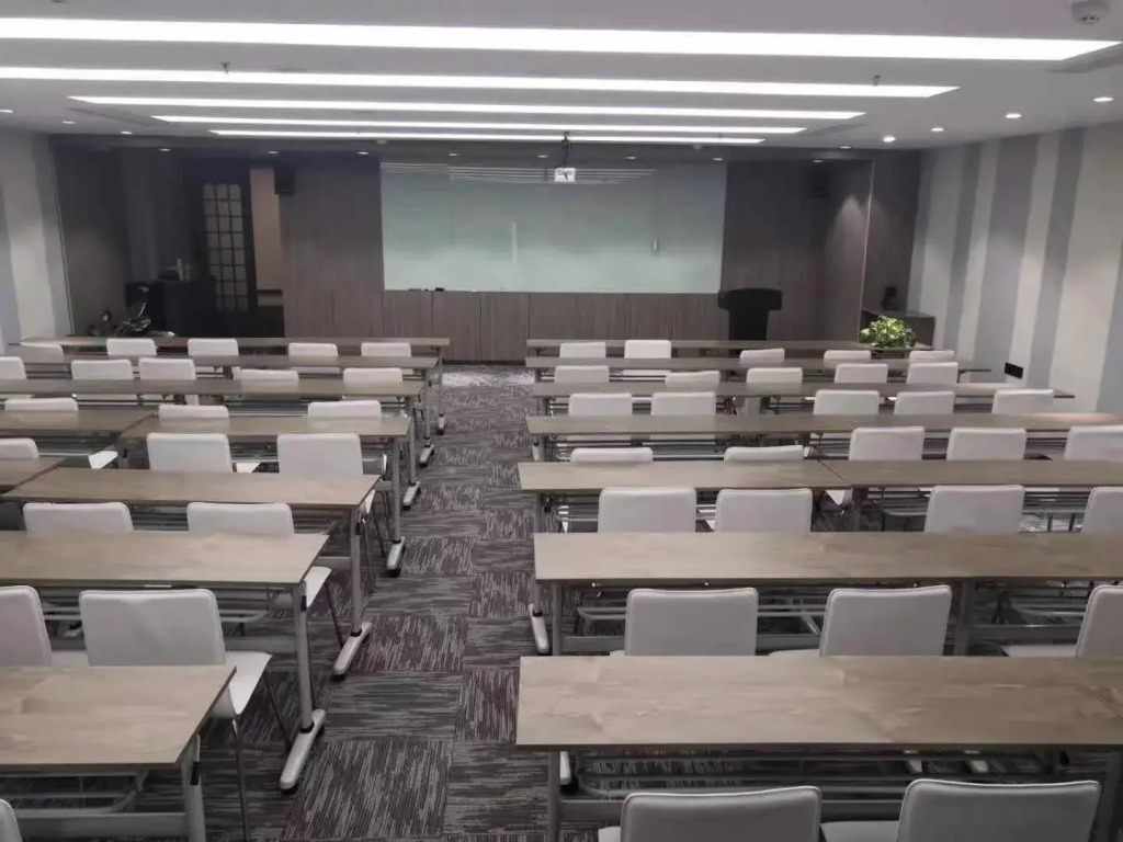 Hanting Hotel Qingdao Licang Jinshui Road