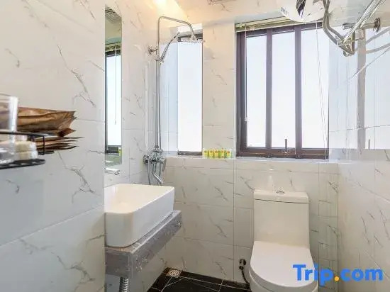 Tuantuan·TT e-sports hotel (Kunming High-tech City College)